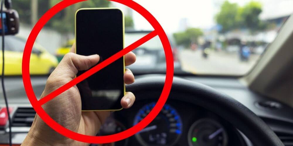 Avoid Using Cell Phones While Driving